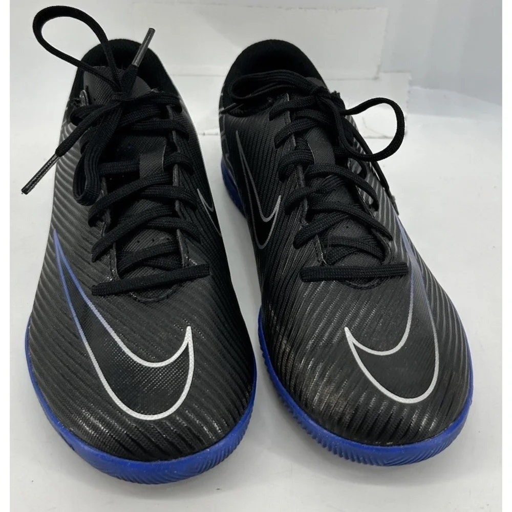 Nike Mercurial Vapor 15 Club Indoor Soccer Shoes DJ5955-040 Black Youth Size 5